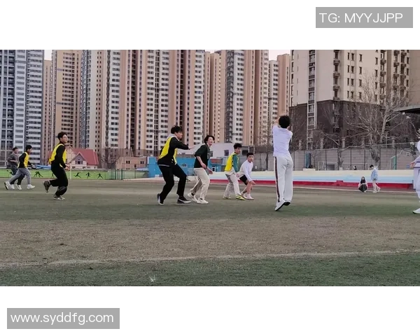 广州飞盘队在运动飞盘技术排行榜中荣获第五名展现出色实力与团队合作精神 广州飞盘队在运动飞盘技术排行榜中荣获第五名展现出色实力与团队合作精神