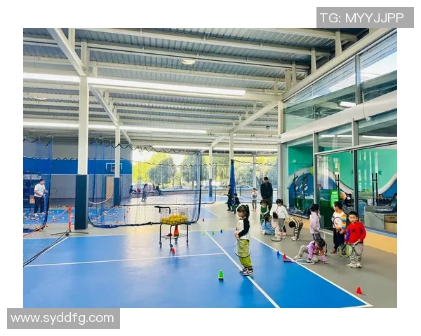 重庆网球队引领网球意识新潮流欧冠足球赛场再掀热潮