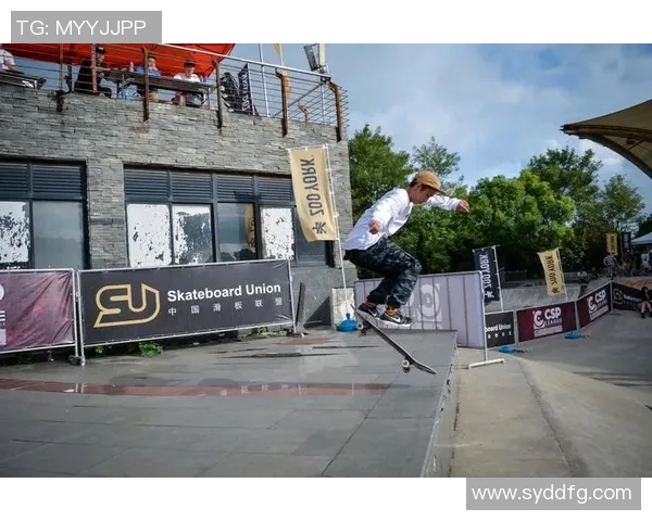 实时新闻上海滑板队荣登全国滑板排行榜第三名展现实力与潜力 实时新闻上海滑板队荣登全国滑板排行榜第三名展现实力与潜力